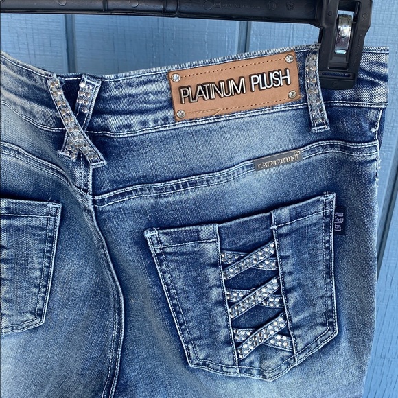 A - Picture 12 of 12